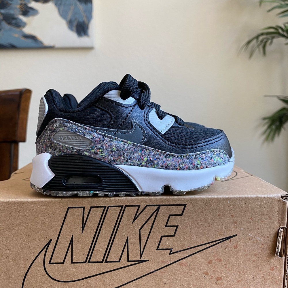 Nike Air Max 90 SE toddler shoes